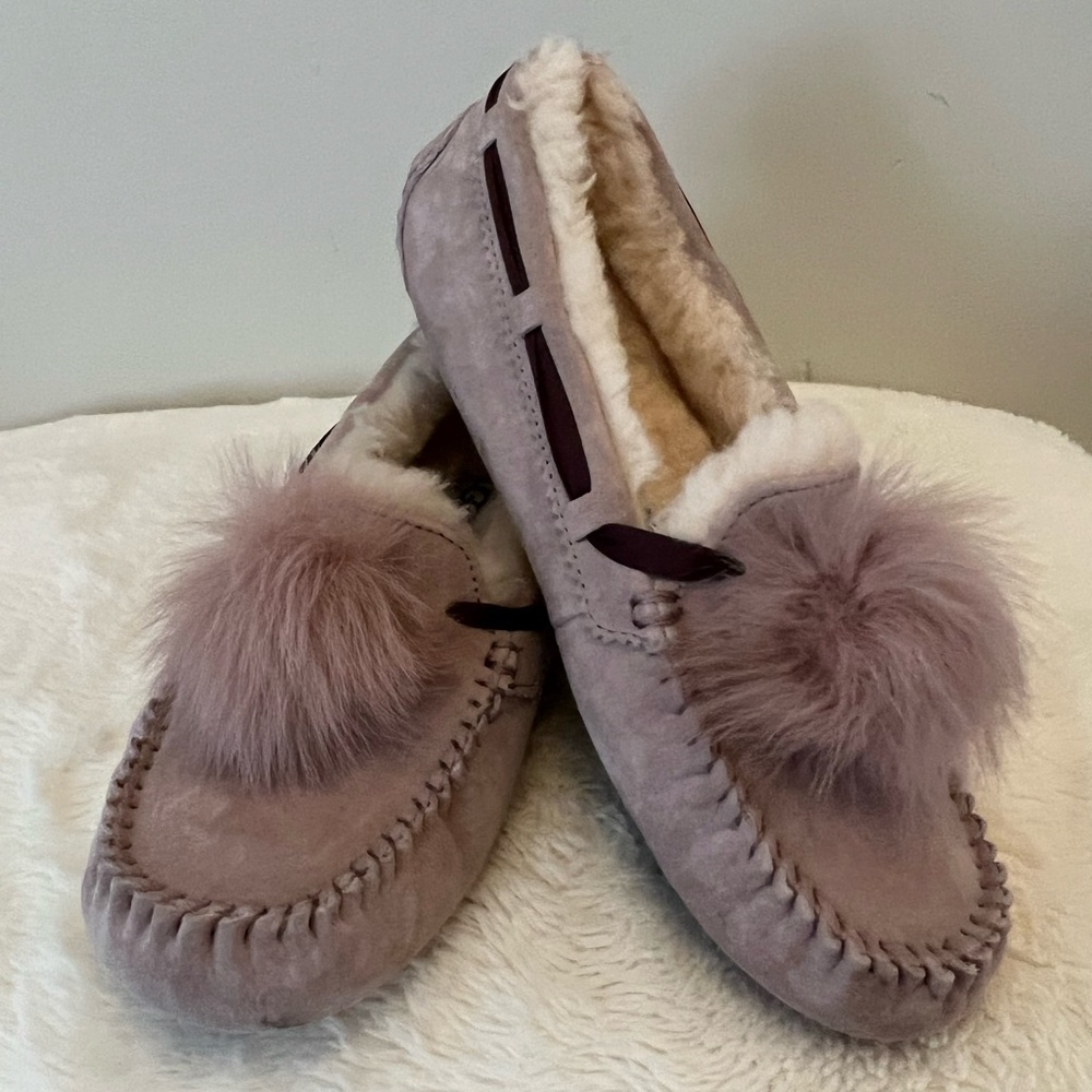 UGG Women's Slippers in Taupe with Cream Fur